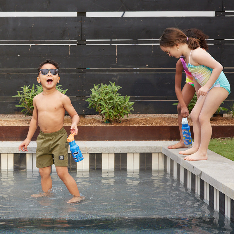 Botella de Niños Classic de 355 ML con Flip Seal Tapa con Bombilla